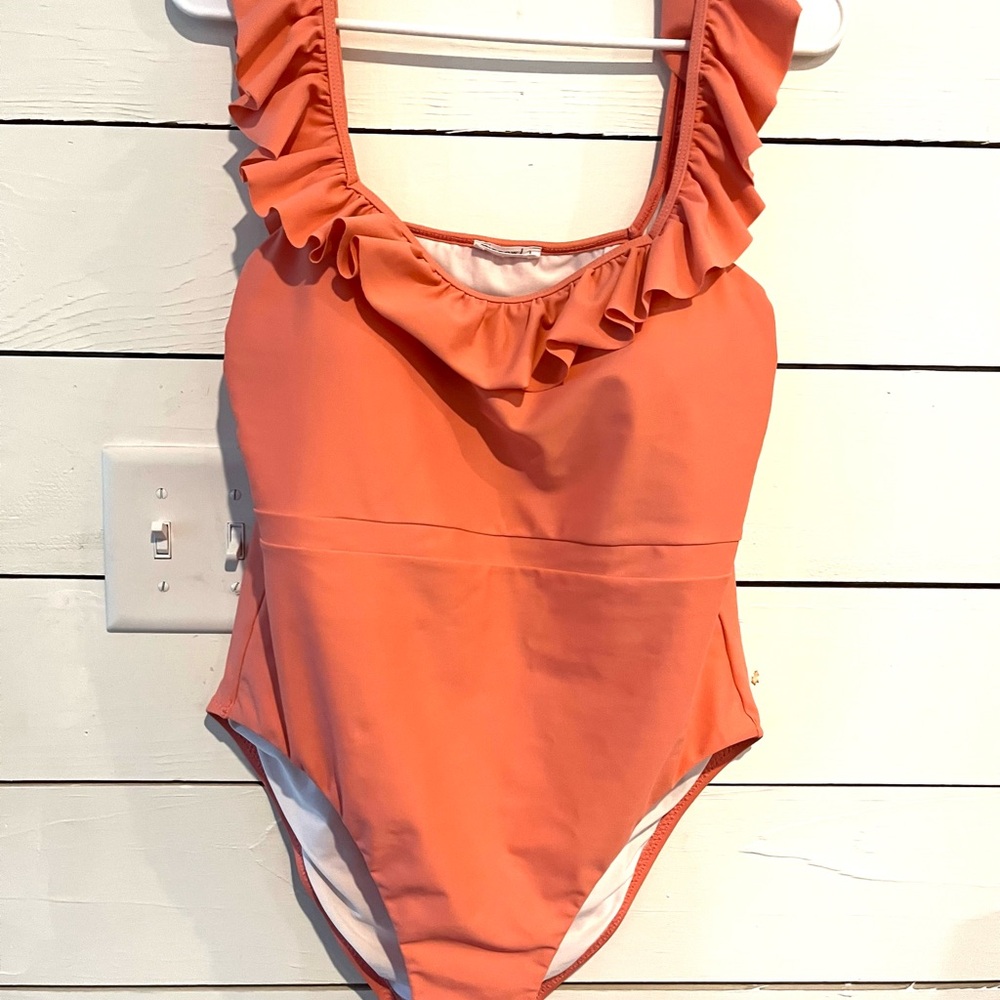 Minnow women’s swim
